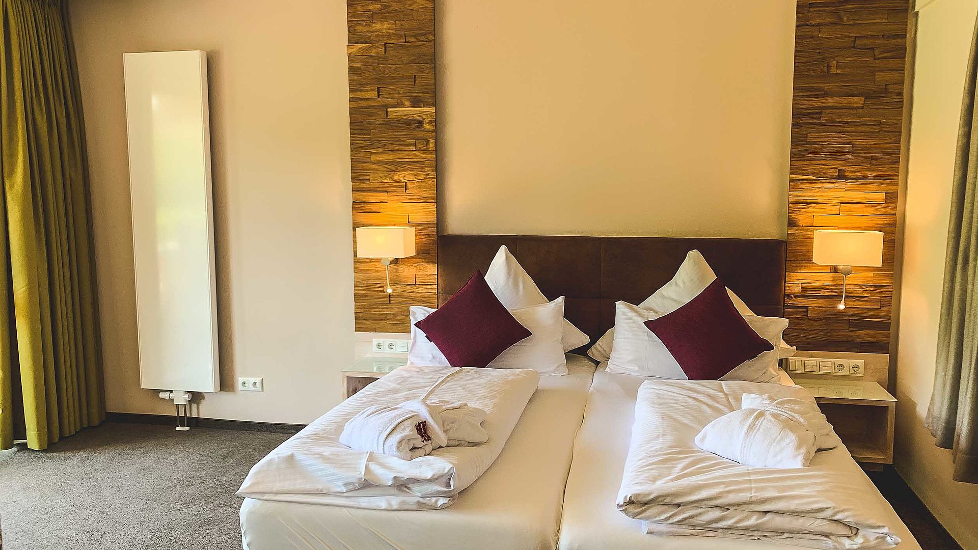 Spezielle Unterkunft Angebote in Bayreuth - Hotelzimmer mit Doppelbett