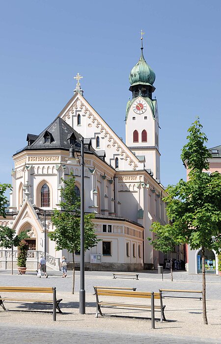 Stadtpfarrkirche St. Nikolaus in Rosenheim