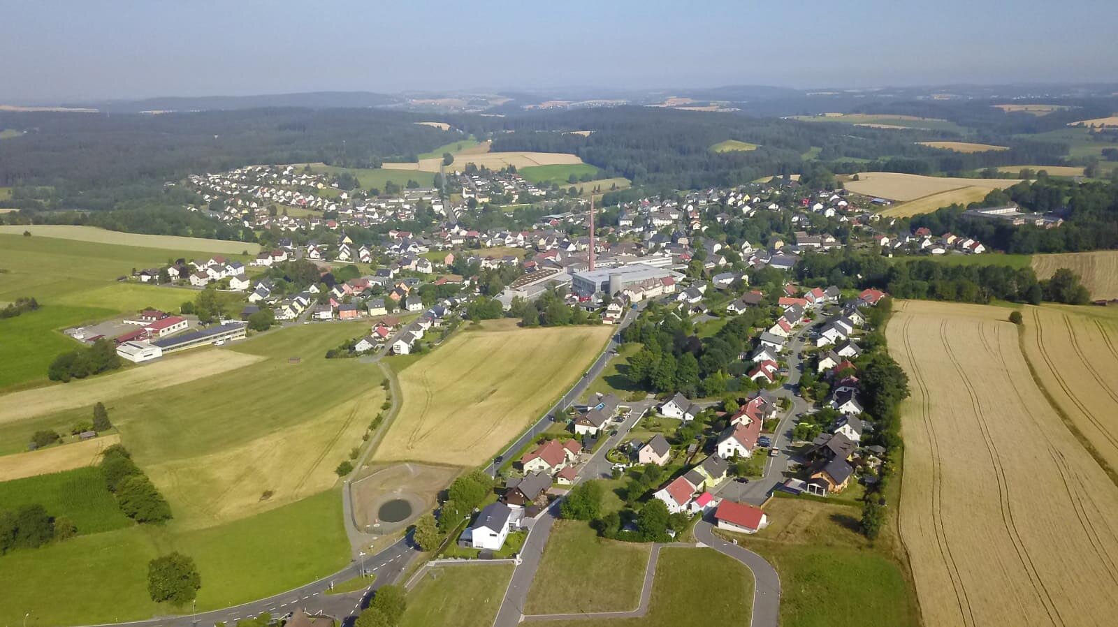 Stammbach im Frankenwald - Luftbild Ort