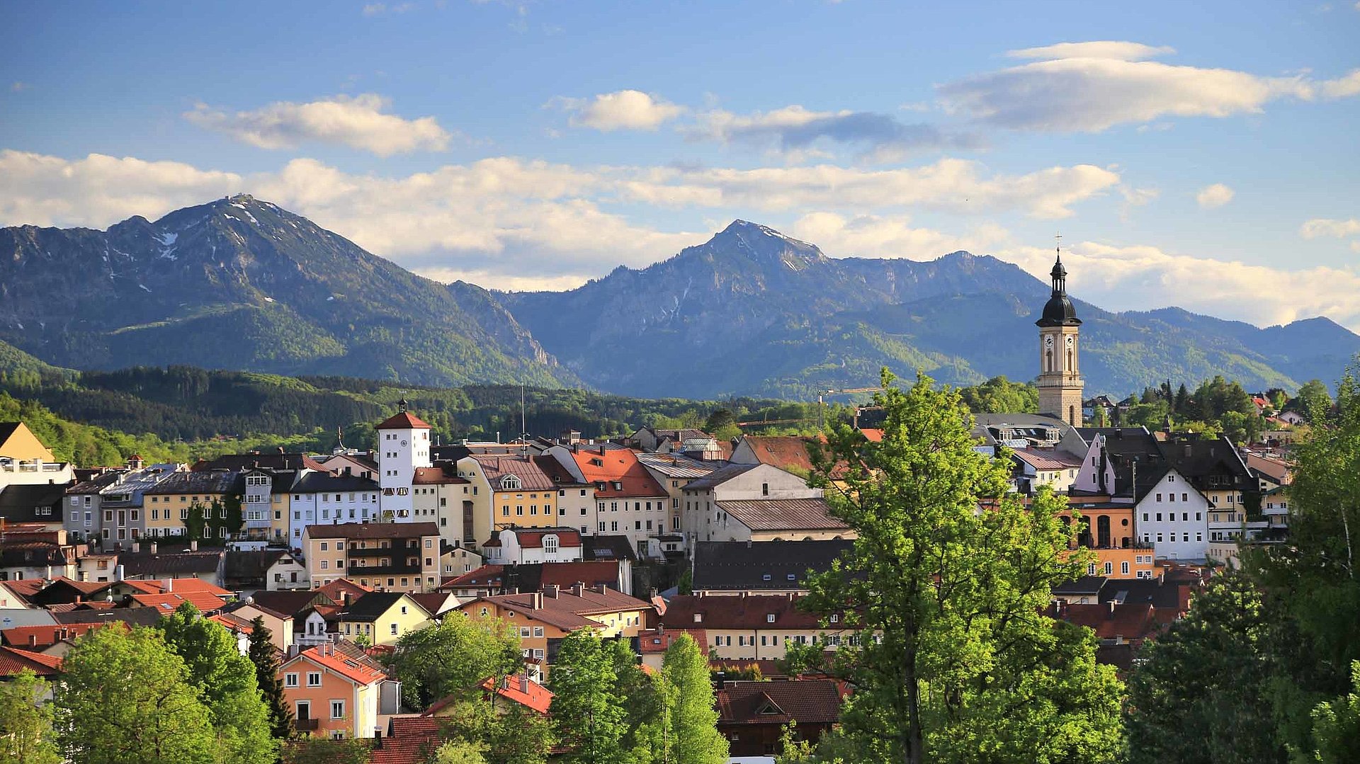 Traunstein - die Stadt vor den Bergen