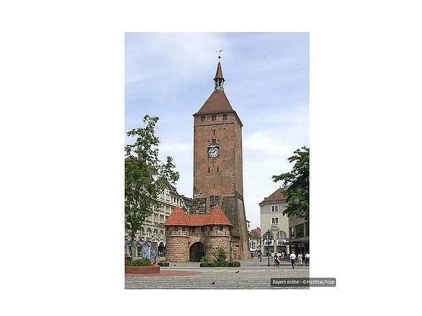 Der Weiße Turm als Teil der Stadtbefestigung um Nürnberg