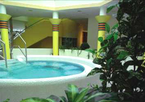 Whirlpool im HofBad