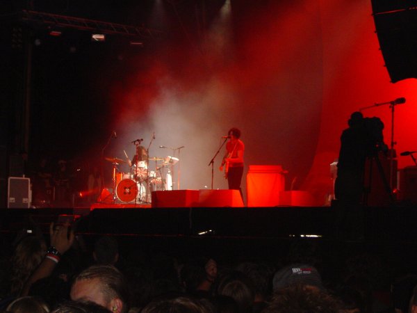 The White Stripes beim Rock im Park 2007 in Nürnberg.
